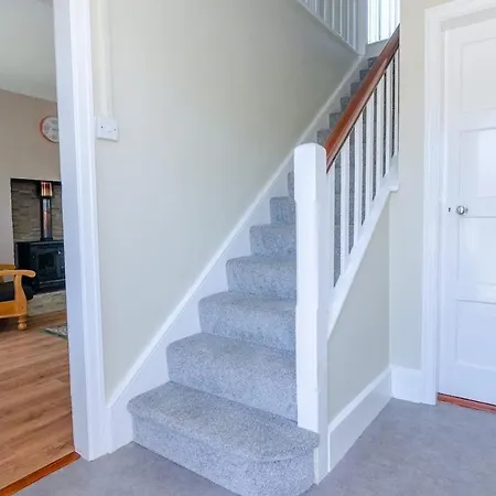 30 Marian Park - Luxury Townhouse * Buncrana