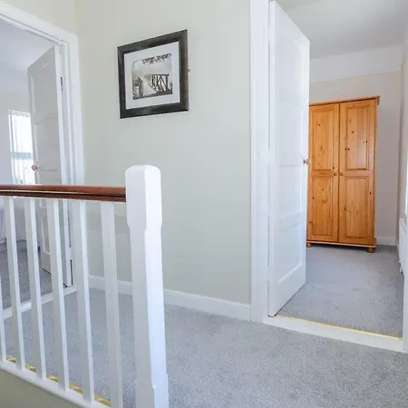 30 Marian Park - Luxury Townhouse Vakantiehuis Buncrana