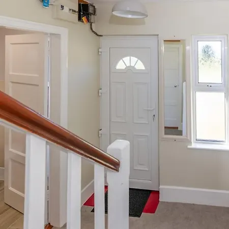 30 Marian Park - Luxury Townhouse Дом отдыха