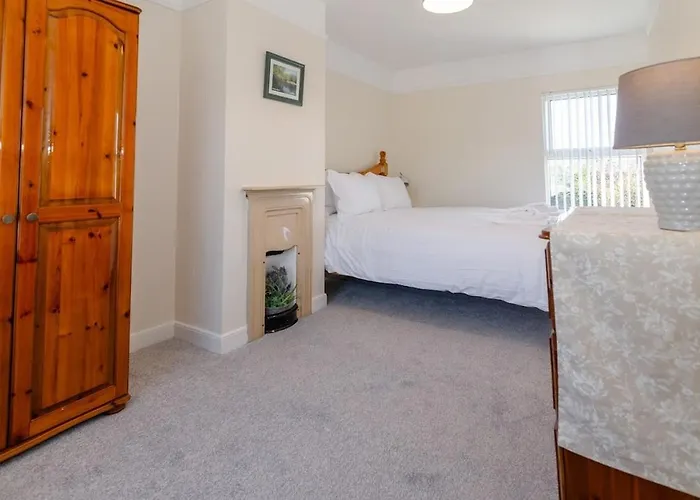 30 Marian Park - Luxury Townhouse Buncrana